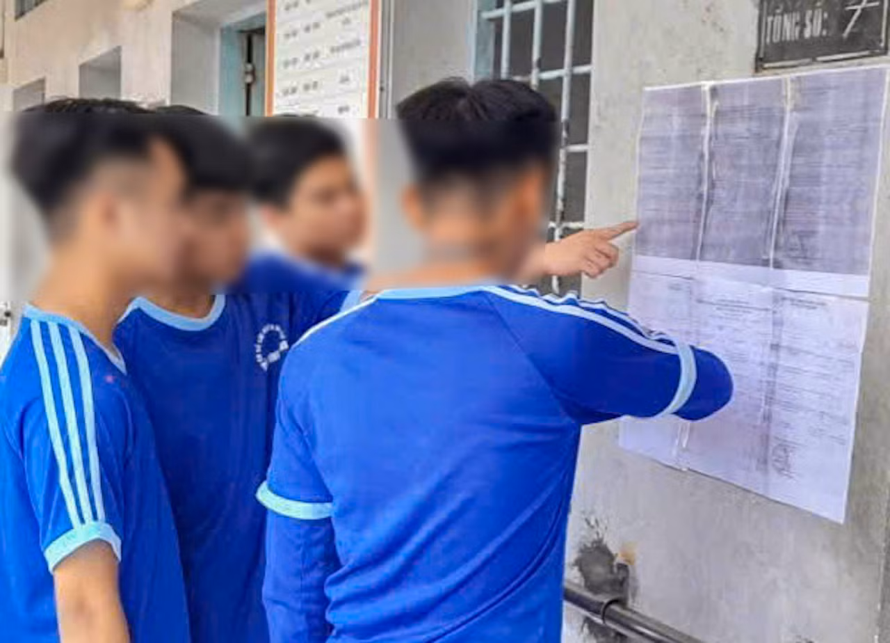 các học viên được theo dõi, xem các thông tin danh sách ứng cử ngay tại cơ sở cai nghiện ma túy (1).jpeg -0