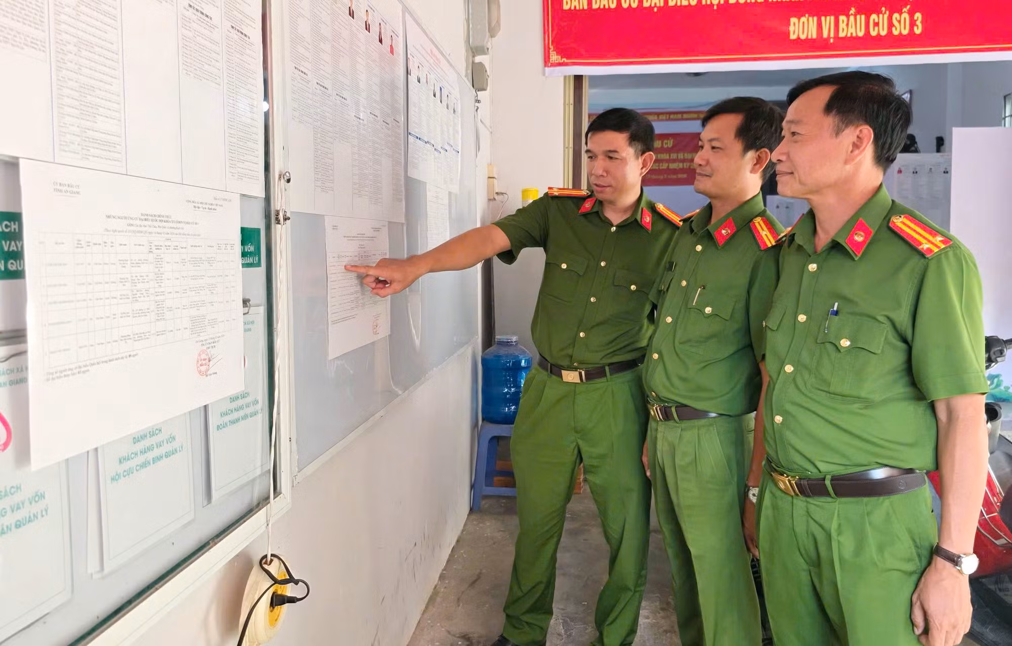 Đảm bảo an ninh, an toàn công tác bầu cử ở phường đông dân nhất cả nước -0