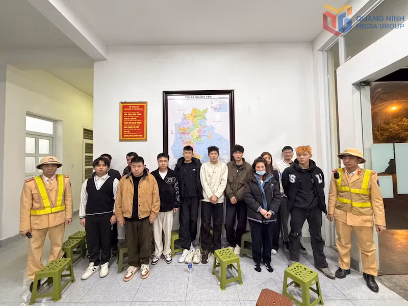 Chặn tội phạm xuất nhập cảnh trên biển&nbsp; -0