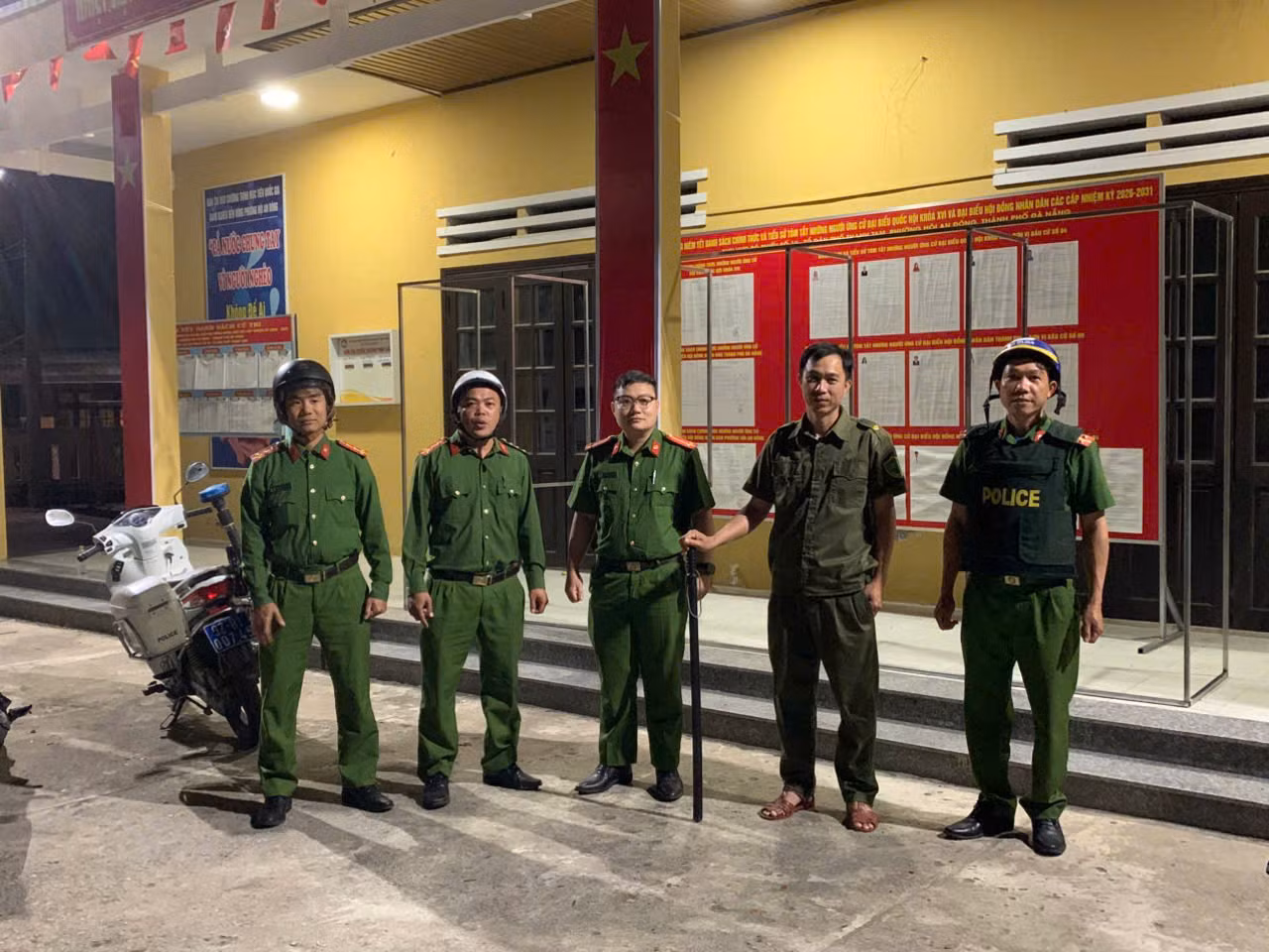 Giữ nhịp bình yên cho ngày hội bầu cử ở đô thị di sản -3