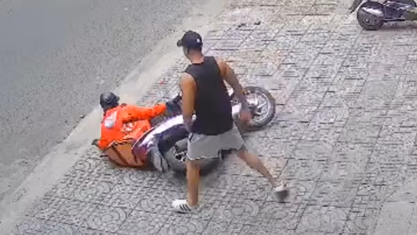 Làm rõ vụ người đàn ông đánh nữ nhân viên giao hàng