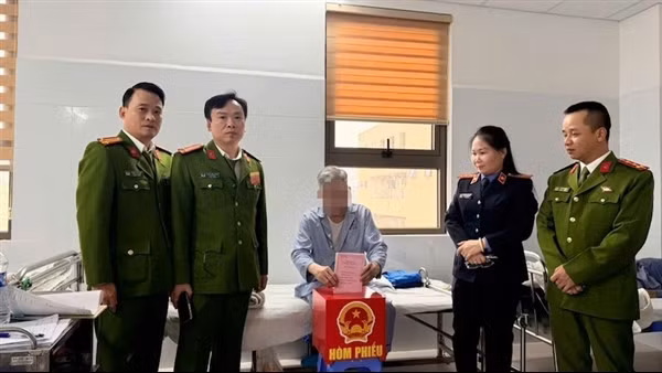 Đảm bảo quyền bầu cử của các "cử tri đặc biệt"
