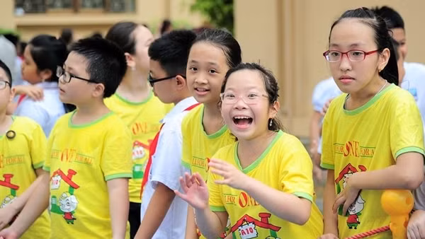 Hỗ trợ tâm lý và củng cố kiến thức cho học sinh khi đi học trở lại