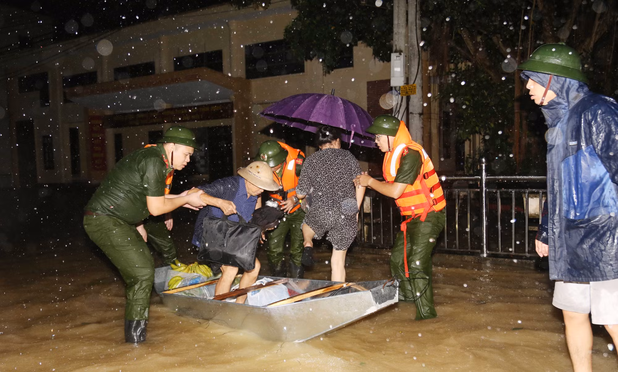 78 năm Công an nhân dân học tập, thực hiện Sáu điều Bác Hồ dạy -0