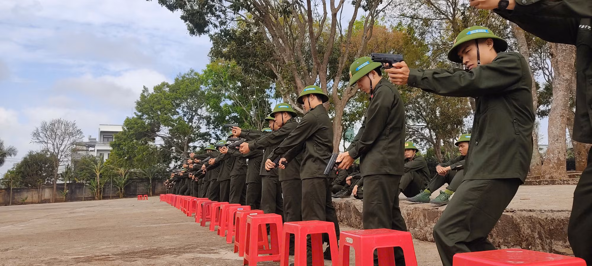 Tổ chức bắn đạn thật cho công dân thực hiện nghĩa vụ Tham gia CAND năm 2026 tại Tây Nguyên -0