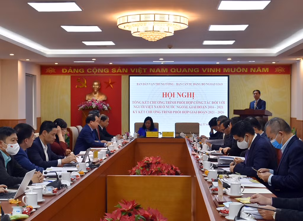 Tổng kết 5 năm thực hiện Chương trình phối hợp giữa Ban Dân vận Trung ương và Ban cán sự đảng Bộ Ngoại giao -0