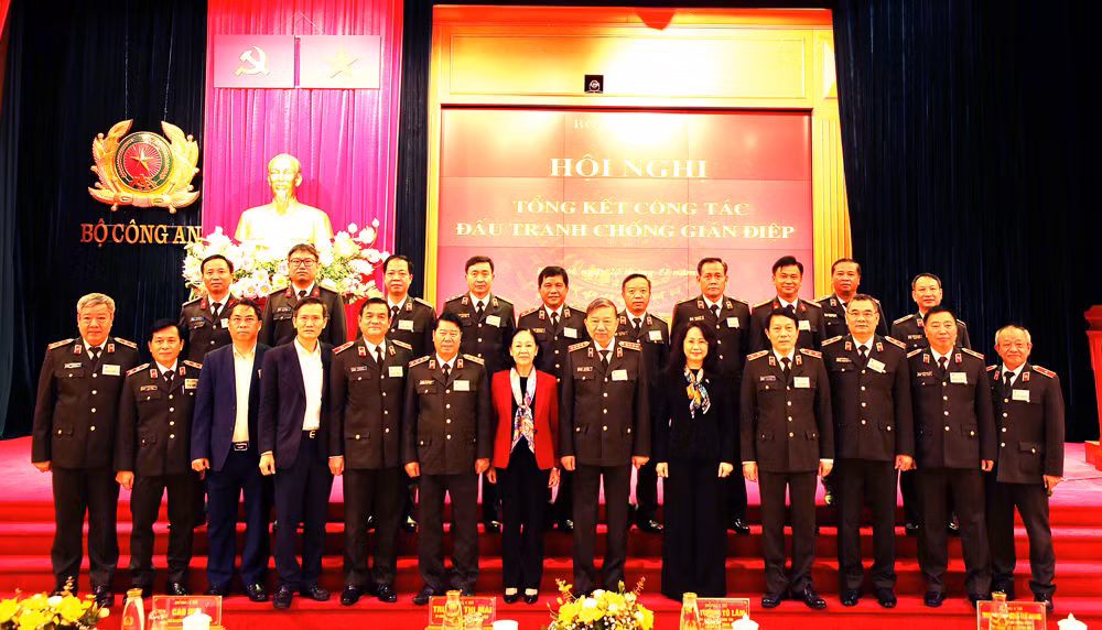 Đảng ủy Công an Trung ương, Bộ Công an tổng kết công tác đấu tranh chống gián điệp, phản động thời kỳ đổi mới -0
