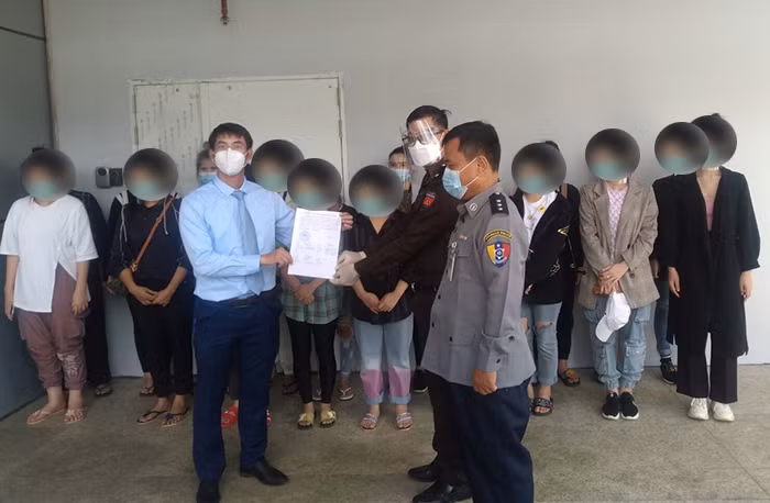 Không ngừng nâng cao hiệu quả phòng, chống tội phạm mua bán người -0