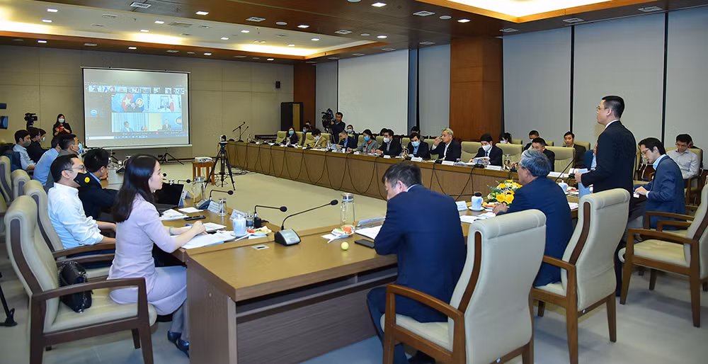 Đối ngoại đa phương Việt Nam trong thực hiện đường lối của Đảng và ứng phó với các thách thức an ninh phi truyền thống -0
