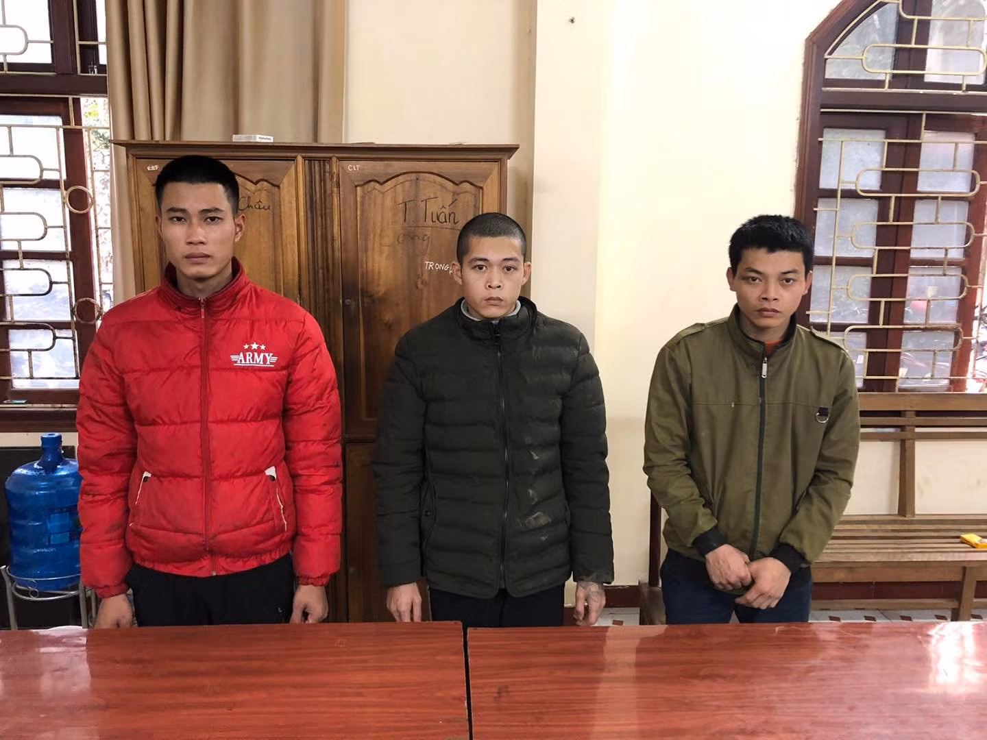 3 đối tượng đột nhập vào trường học trộm cắp tài sản -0