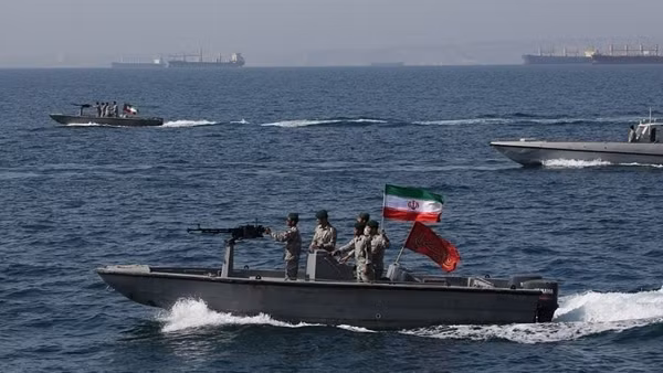 Tướng Mỹ: Iran sắp gom đủ nguyên liệu chế vũ khí hạt nhân ảnh 2