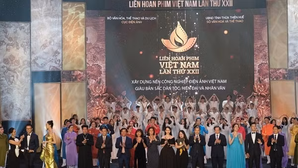 "Ranh giới" đoạt giải Bông sen vàng tại Liên hoan phim lần thứ 22