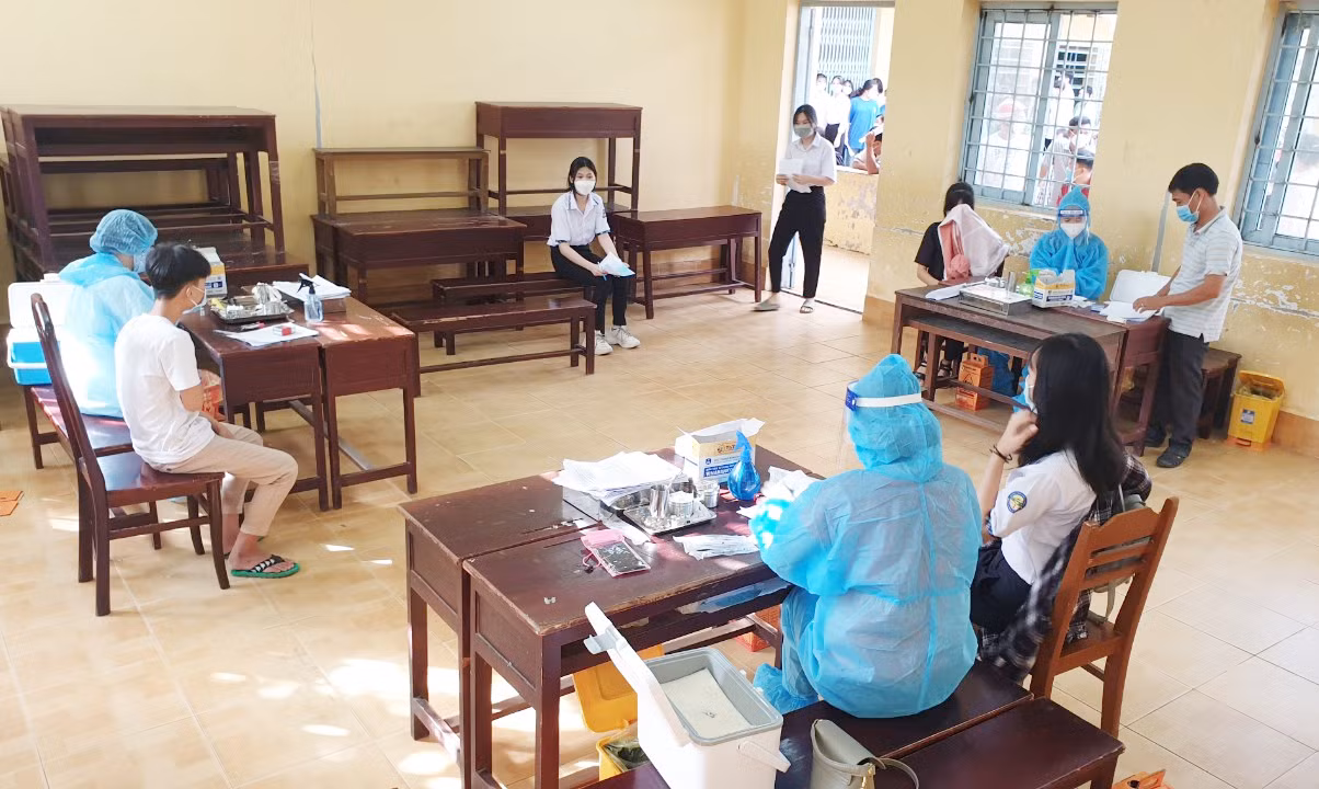 Người tiêm đủ 2 mũi vaccine mới được tập thể dục ngoài trời -0