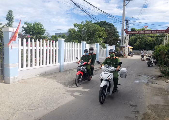 Công an xã Hoà Phước hoàn thành xuất sắc nhiệm vụ kép -0