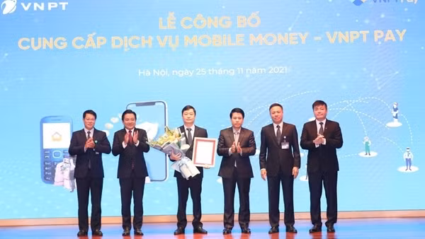 Thuê bao có thông tin định danh chính xác mới được cung cấp dịch vụ Mobile Money