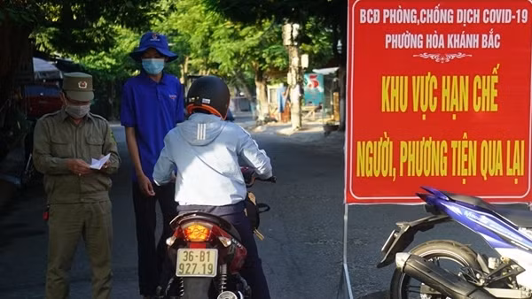 Số ca mắc cộng đồng tăng cao, sẽ thay đổi tiêu chí đánh giá dịch ảnh 2