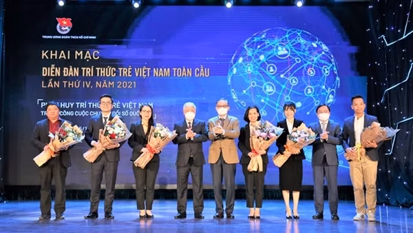 Phát huy trí thức trẻ Việt Nam trong công cuộc chuyển đổi số quốc gia