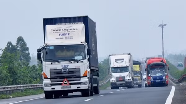 Báo CAND sẻ chia khó khăn với hộ gia đình nghèo tại xã Sính Lủng ảnh 4