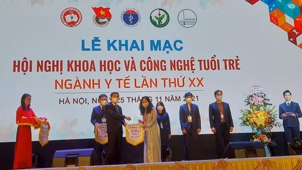 Khai mạc Hội nghị Khoa học và Công nghệ tuổi trẻ ngành Y tế lần thứ XX toàn quốc