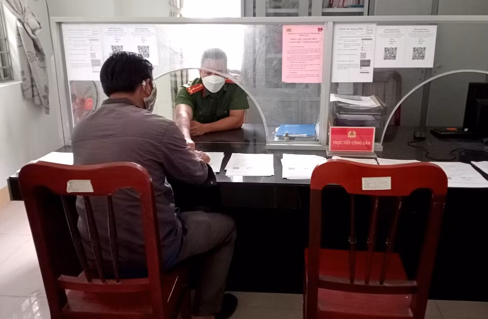 Anh Cảnh sát khu vực và hành trình 11 năm đi hiến máu tình nguyện -0
