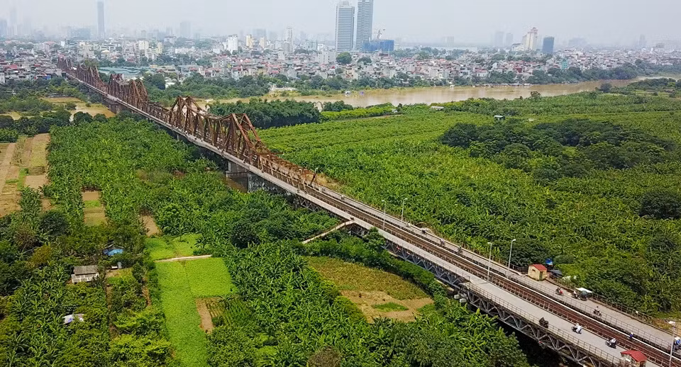 Phối hợp triển khai đề án công viên văn hóa tại bãi giữa sông Hồng trong năm 2024 -0