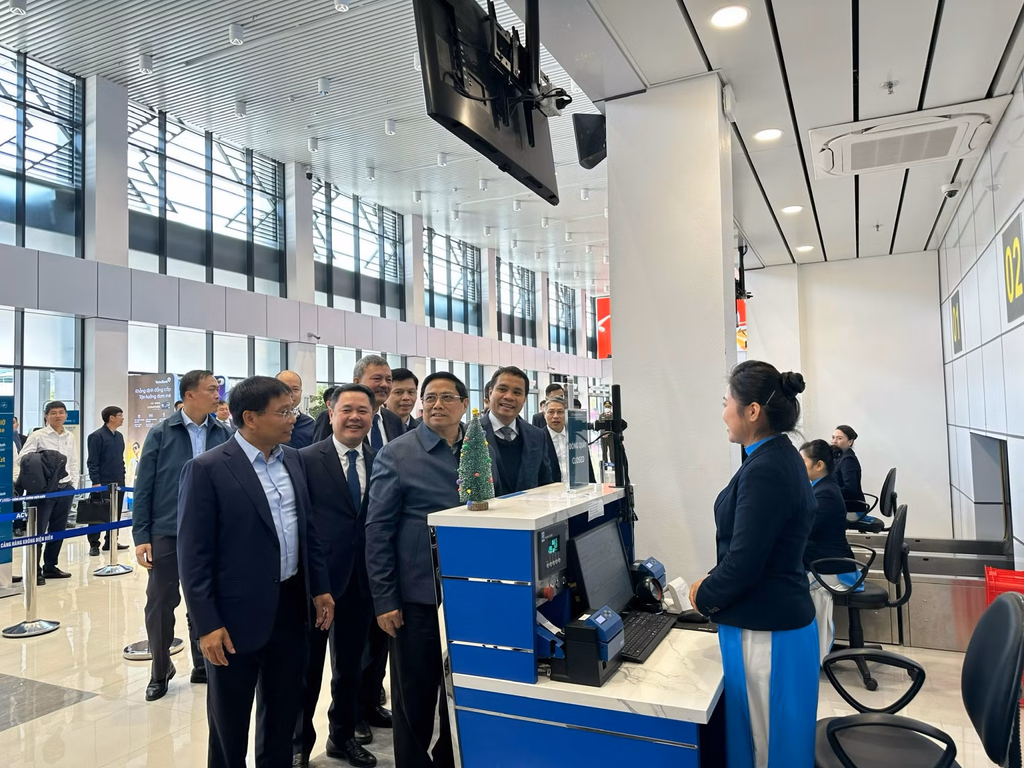 Thủ tướng Chính phủ phát lệnh khánh thành đồng loạt 4 dự án giao thông trọng điểm -0