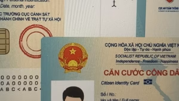 Nhận làm căn cước công dân gắn chíp giả để lừa đảo