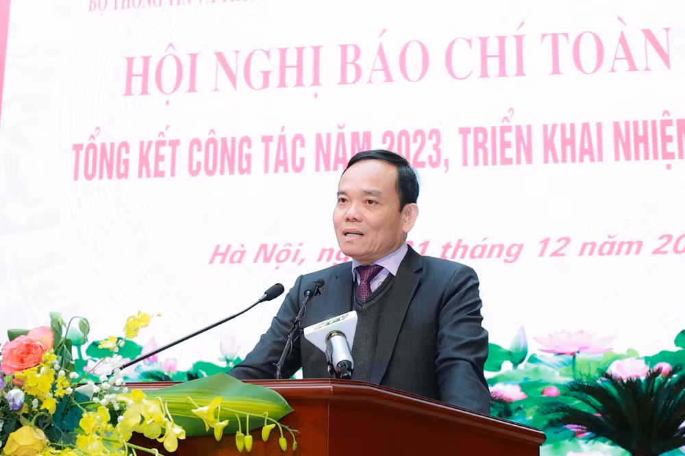 Báo chí phải kiến tạo được dòng thông tin tích cực -0