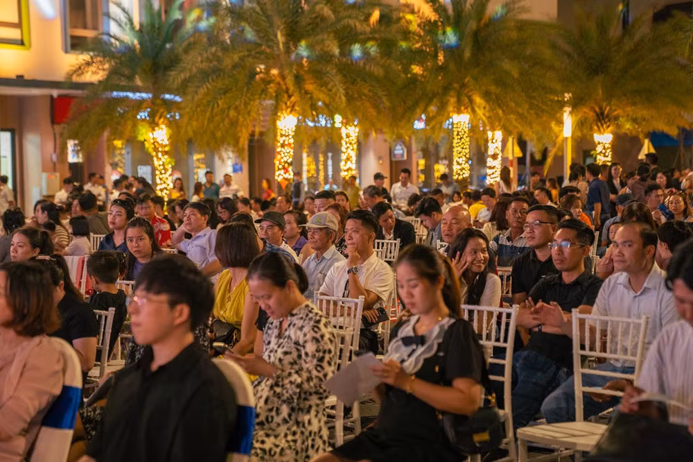 &nbsp;Phú Quốc: Chính thức khai trương show trình diễn nghệ thuật ánh sáng và kể chuyện tương tác lớn nhất Việt Nam -0