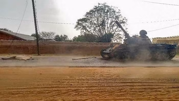 Đằng sau việc Sudan ra lệnh trục xuất 15 nhà ngoại giao UAE -0