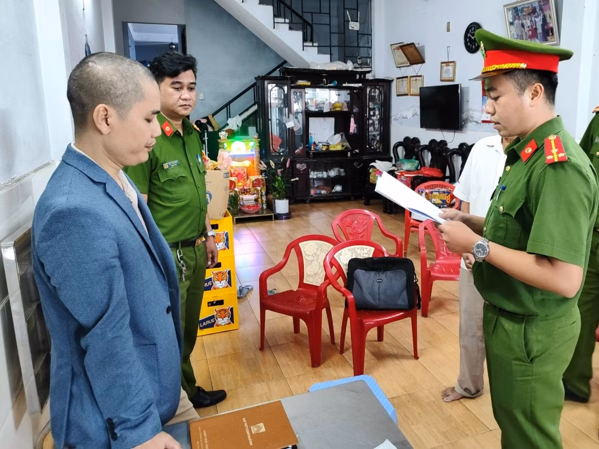 Vụ “rút ruột” dự án nạo vét cống thoát nước ở Cẩm Lệ: Khởi tố TGĐ Công ty Xây dựng Aldes và 2 cán bộ -0