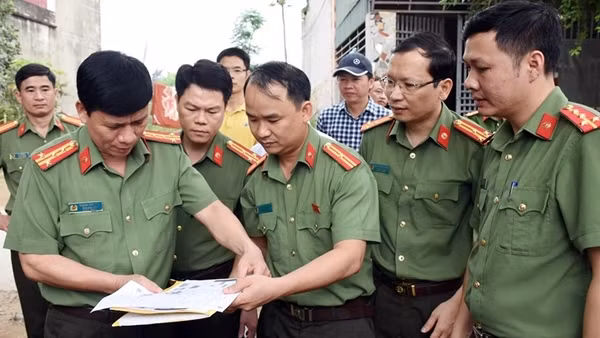 Tăng cường bảo vệ nền tảng tư tưởng của Đảng, lực lượng CAND "Chỉ biết còn Đảng thì còn mình"