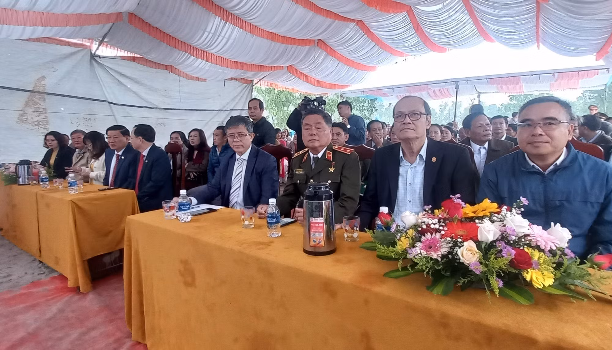 Đón Bằng xếp hạng Di tích lịch sử cấp tỉnh Nghĩa trủng làng Tiên Châu -0