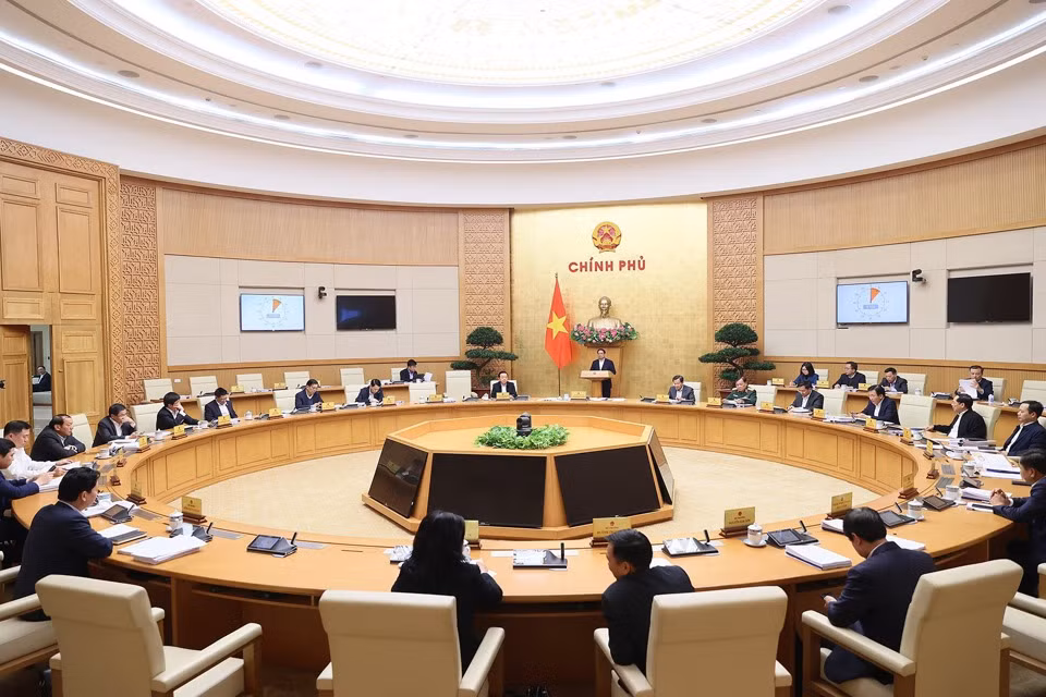 Đổi mới và đầu tư nhiều hơn nữa cho công tác xây dựng pháp luật, hoàn thiện thể chế -0