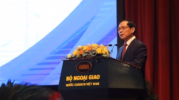 Bế mạc Hội nghị Ngoại giao 32