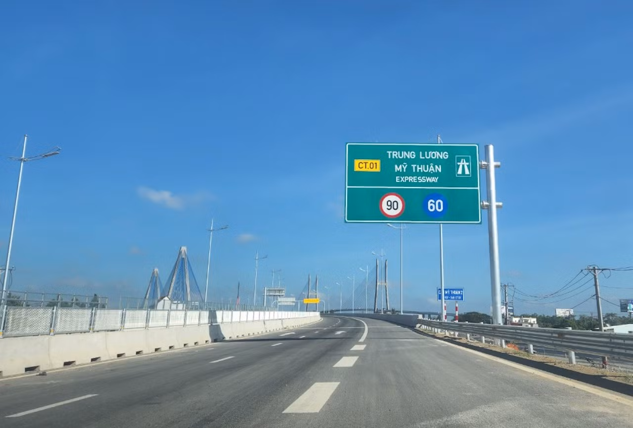 Cận cảnh cầu Mỹ Thuận 2 và cao tốc Mỹ Thuận - Cần Thơ -2