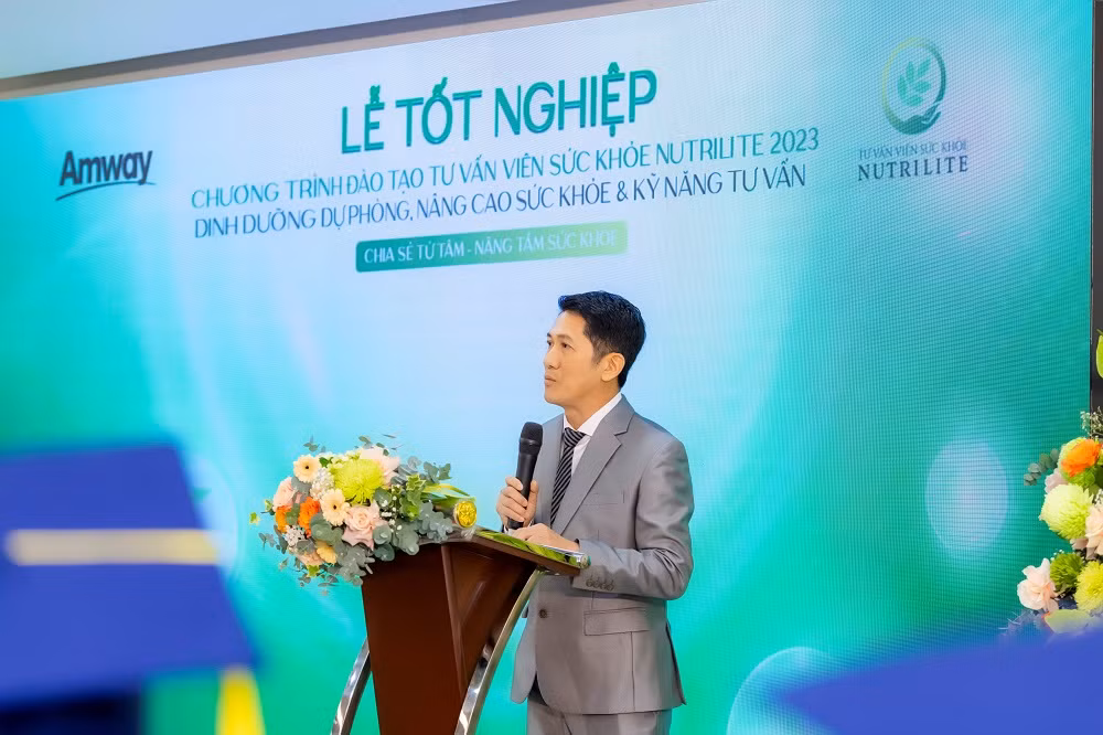 Tổ chức thành công Lễ tốt nghiệp Tư vấn viên Sức khỏe Dinh dưỡng Nutrilite 2023 -0