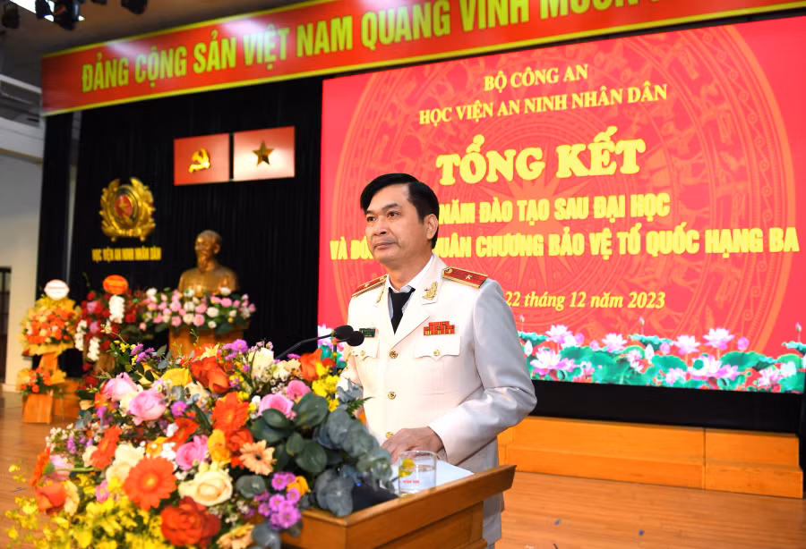 Đổi mới đào tạo sau đại học gắn với chiến lược phát triển đội ngũ cán bộ chất lượng cao trong CAND -0