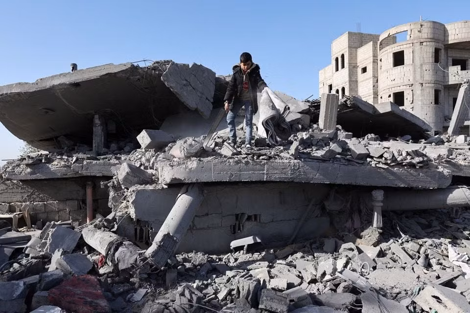 Israel-Hamas đều không nhượng bộ, Dải Gaza gồng mình hứng chịu giao tranh -0