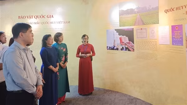 Giải pháp nào để đưa di sản tư liệu tới giới trẻ?