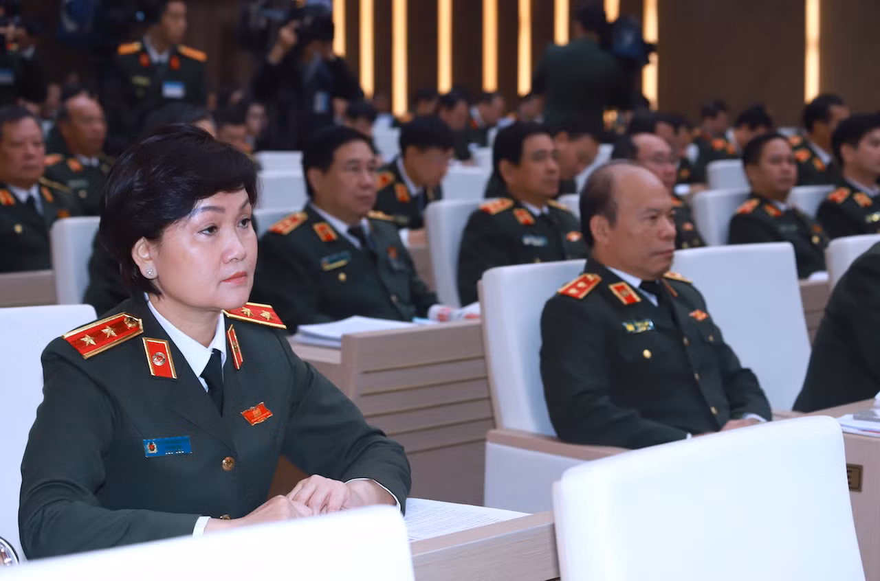 Thảo luận giải pháp nâng cao hiệu quả các mặt công tác Công an -1