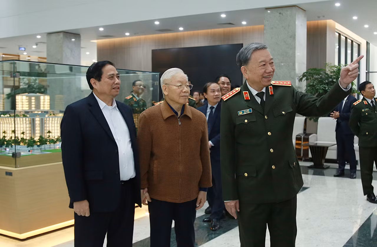 Tổng Bí thư: Năm 2023 lực lượng CAND rất vất vả, song rất vinh dự, tự hào -1