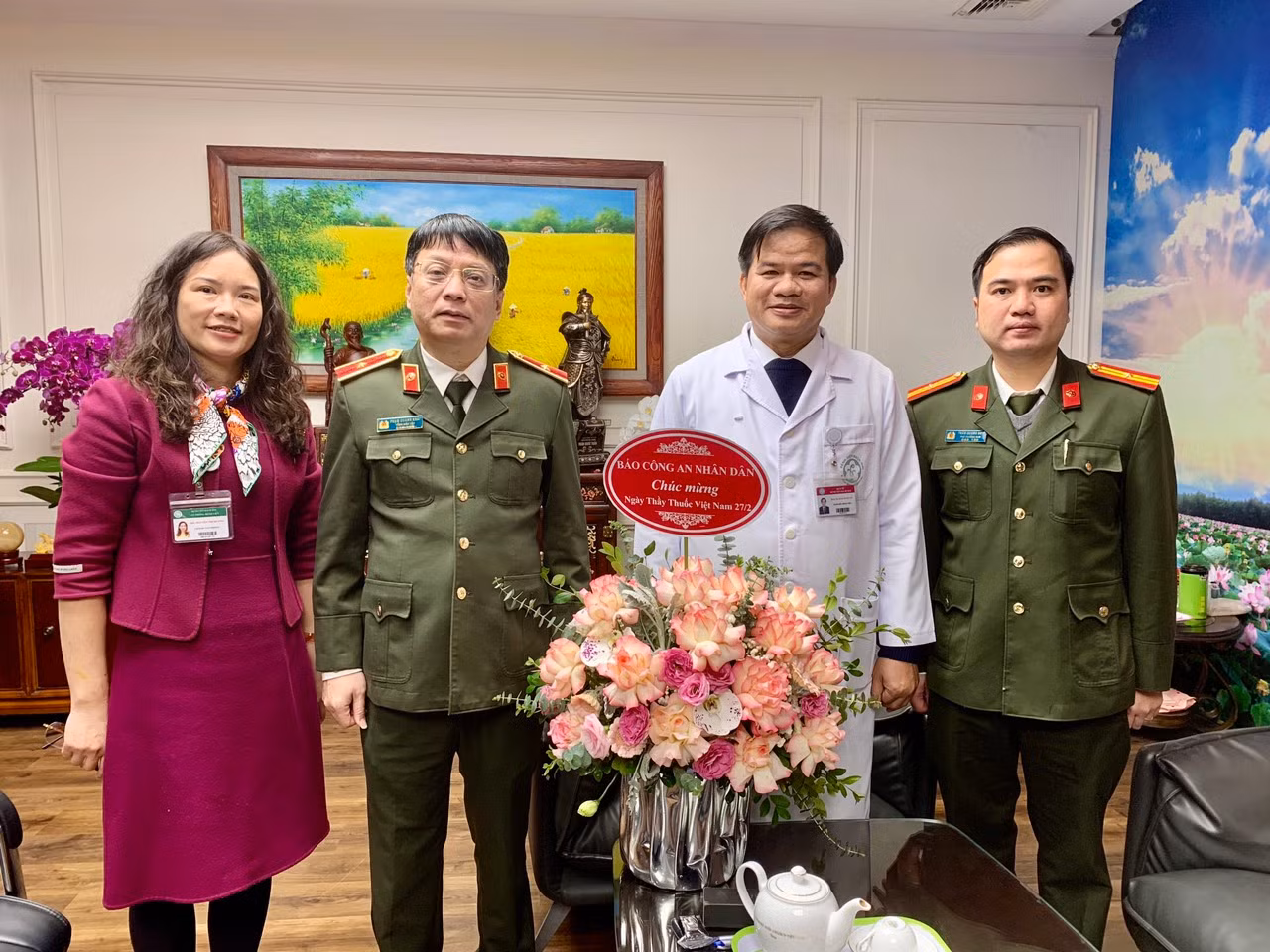 Báo CAND chúc mừng các bệnh viện nhân 69 năm Ngày Thầy thuốc Việt Nam -0