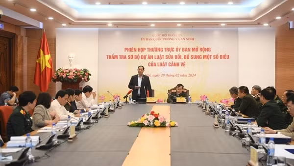 Đề nghị sửa đổi Luật Cảnh vệ, bổ sung 3 đối tượng cảnh vệ
