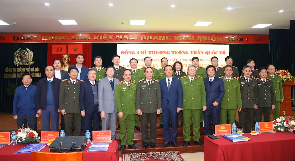 Phát huy tốt vai trò tham mưu và “tiên phong, gương mẫu, đi đầu” trong tổ chức thực hiện Đề án 06 của Chính phủ -0