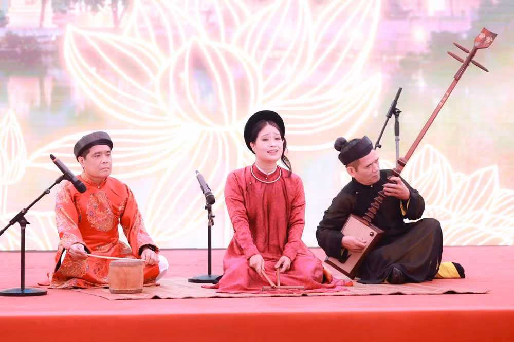 Lần đầu tiên tổ chức Ngày thơ Hà Nội -0