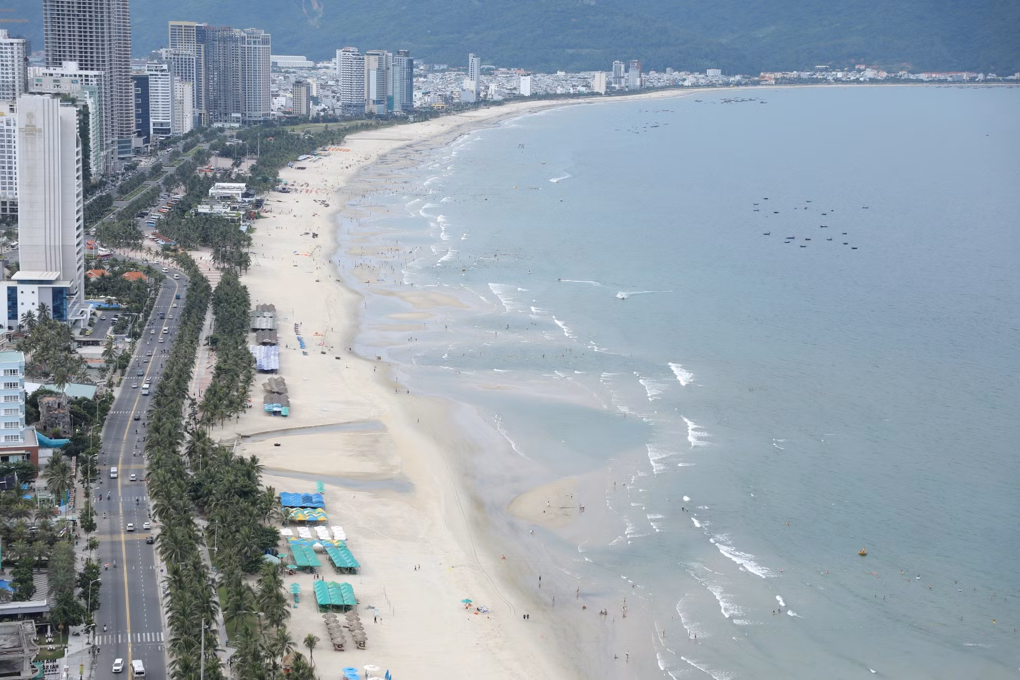 Đà Nẵng và Quảng Nam có 2 bãi biển đẹp nhất Châu Á 2024 -0