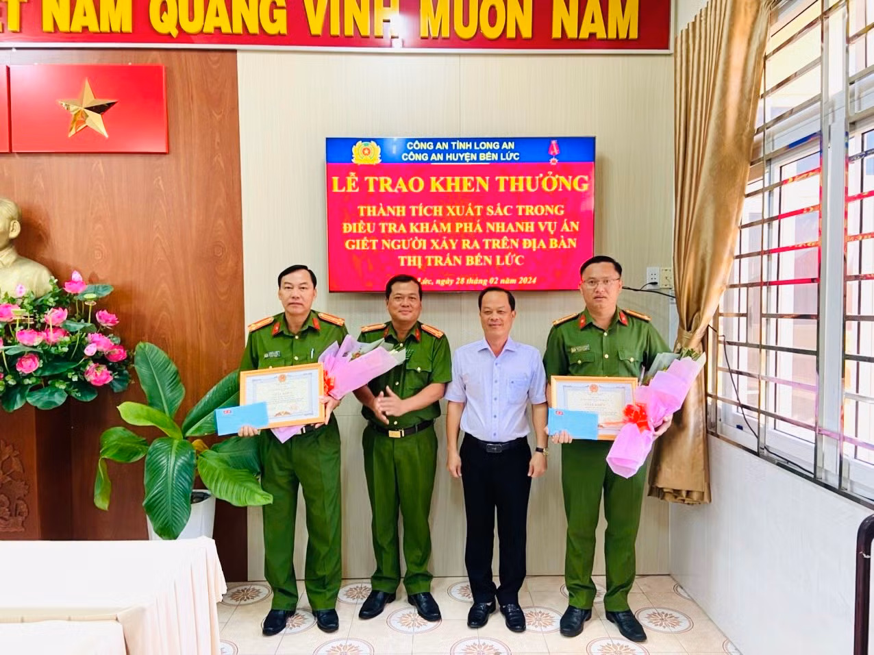 Bắt nhóm giết người vì mâu thuẫn trên bàn nhậu -0
