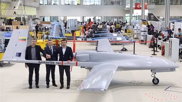 Xu hướng máy bay quân sự không người lái 2024