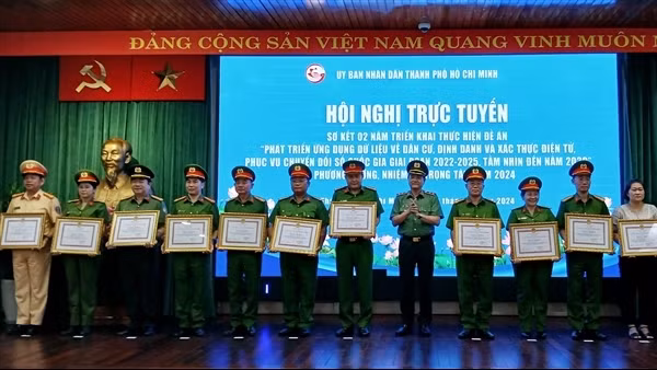 Các hoạt động hành chính của TP Hồ Chí Minh đang hướng tới thực hiện trên nền tảng số